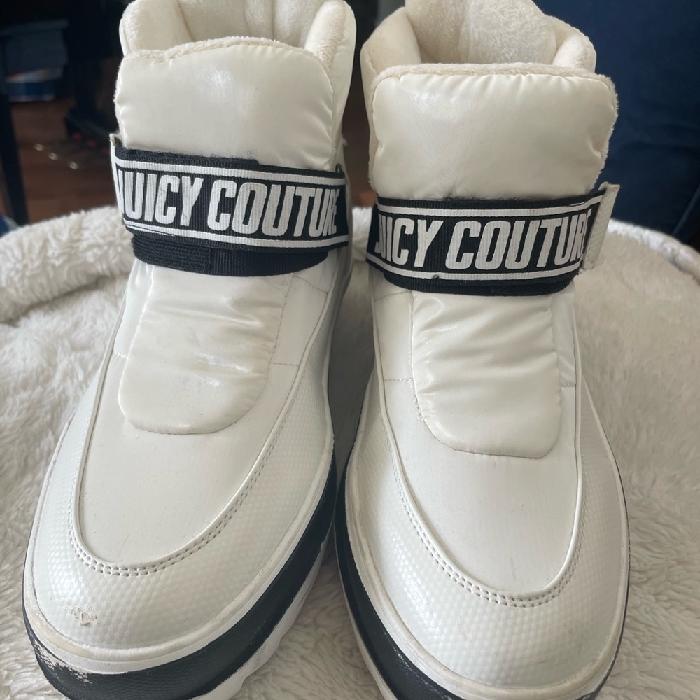 Juicy Couture White Ankle Boots